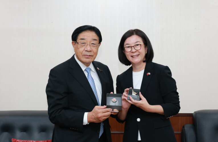 富山縣日台友好議員聯盟會長率團拜會臺南市議會